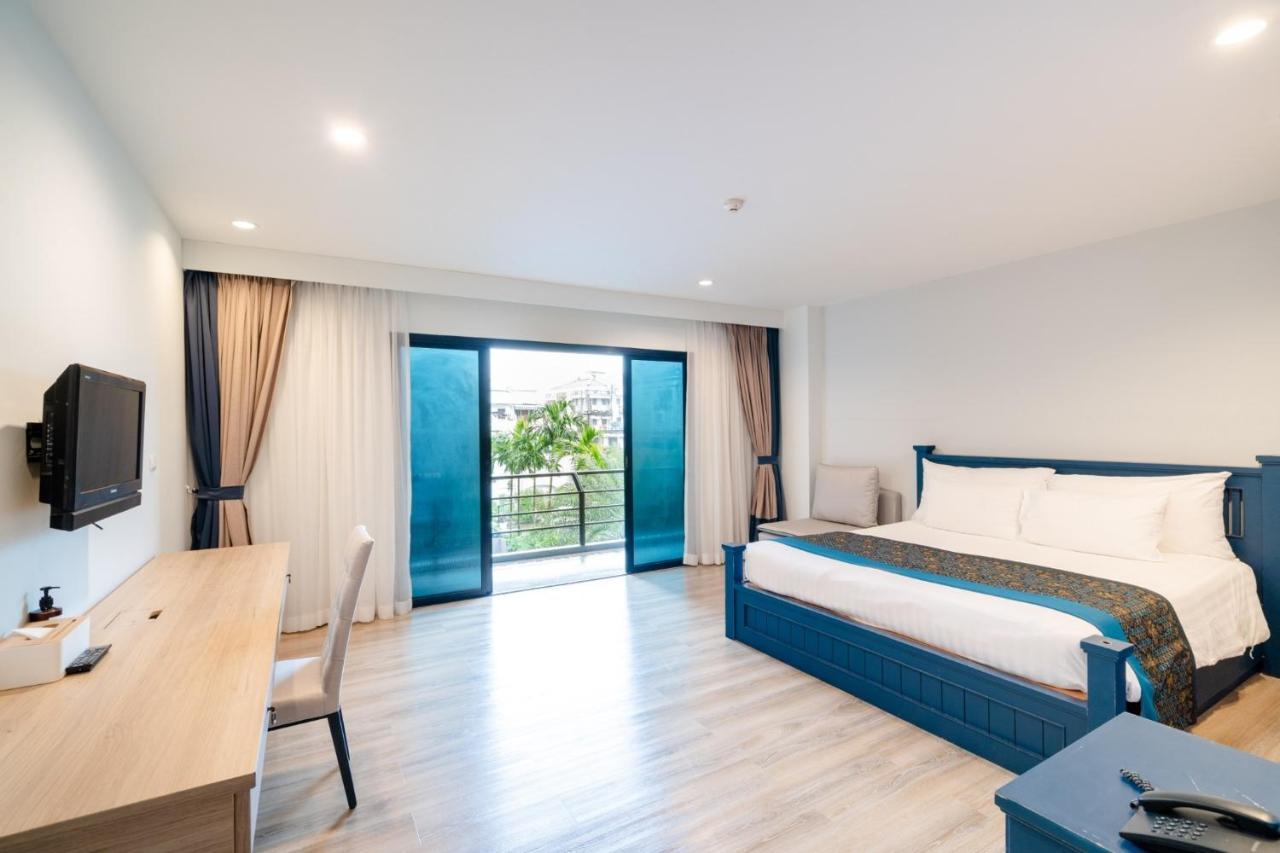 Bhukitta Boutique Hotel Phuket Town Exterior foto