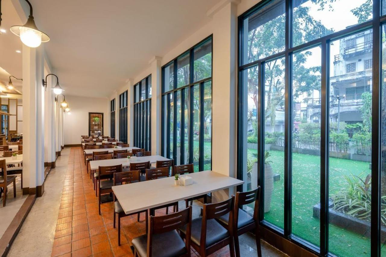 Bhukitta Boutique Hotel Phuket Town Exterior foto