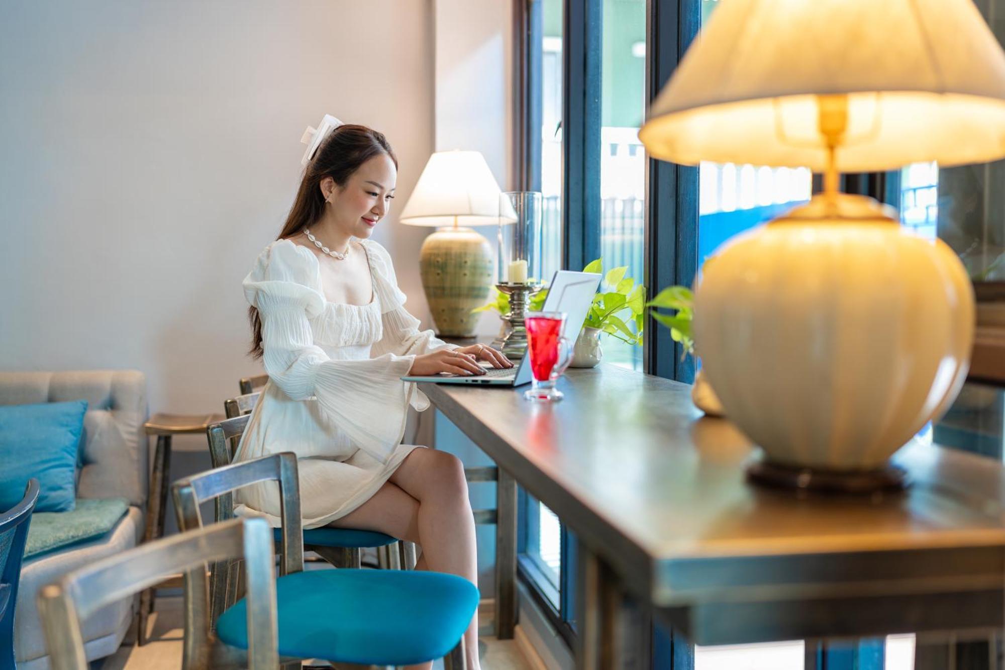 Bhukitta Boutique Hotel Phuket Town Exterior foto